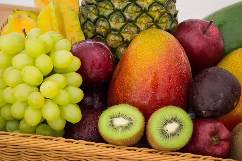 jonas-kakaroto-fruit-bowl food labels - what does it all mean?